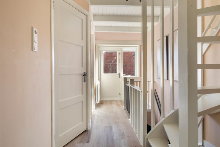 Photo 39 of Pieter Lastmanstraat 7