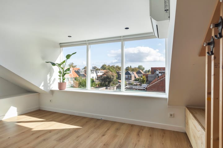 Photo 54 of Pieter Lastmanstraat 7