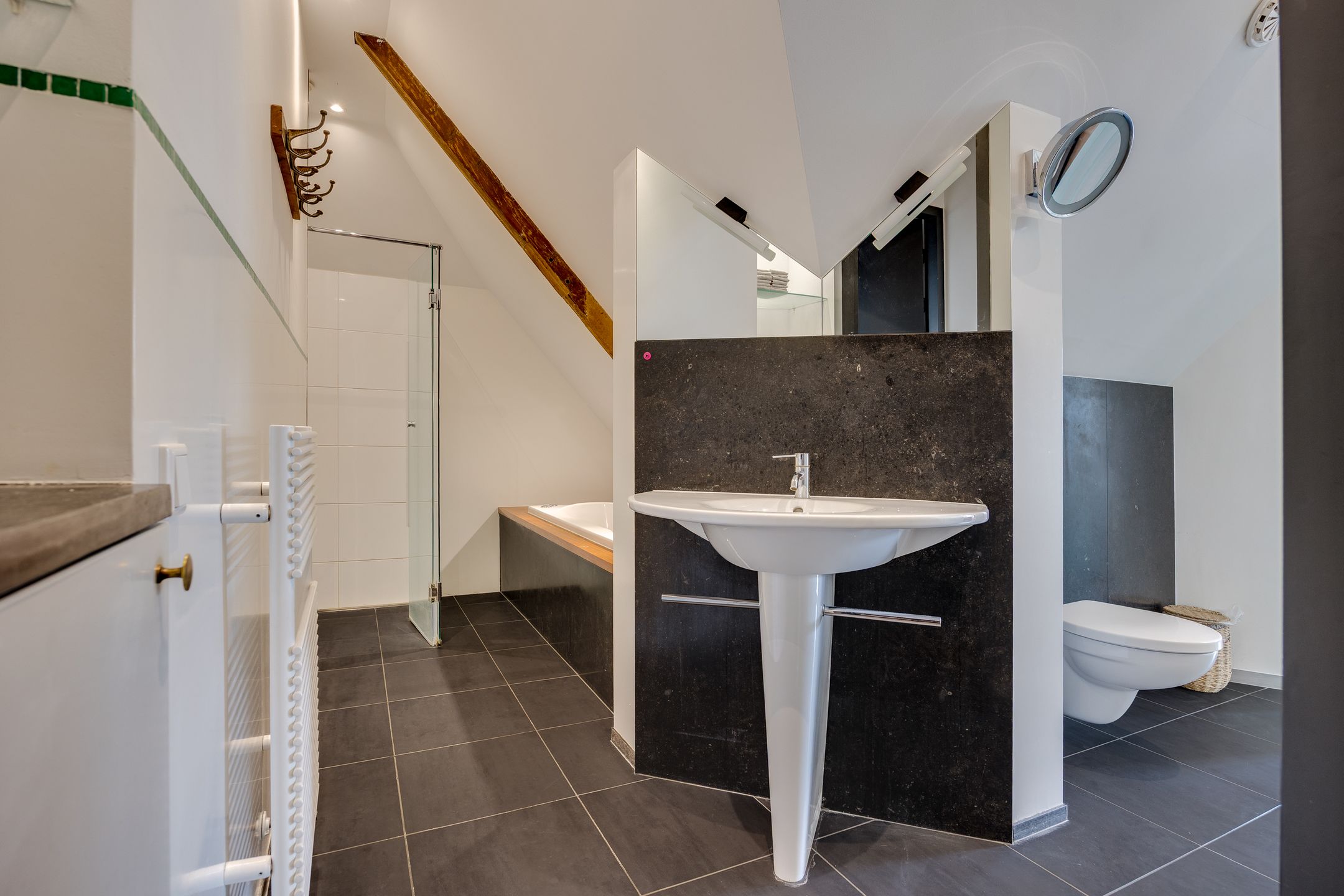 Foto 27 van Rijksstraatweg 102