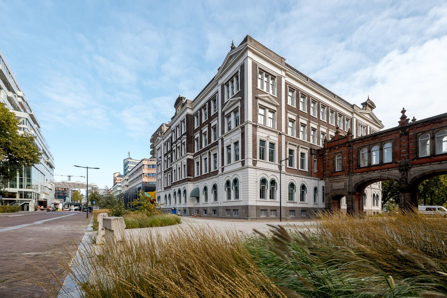 Bekijk foto 3 van Moreelsepark 1