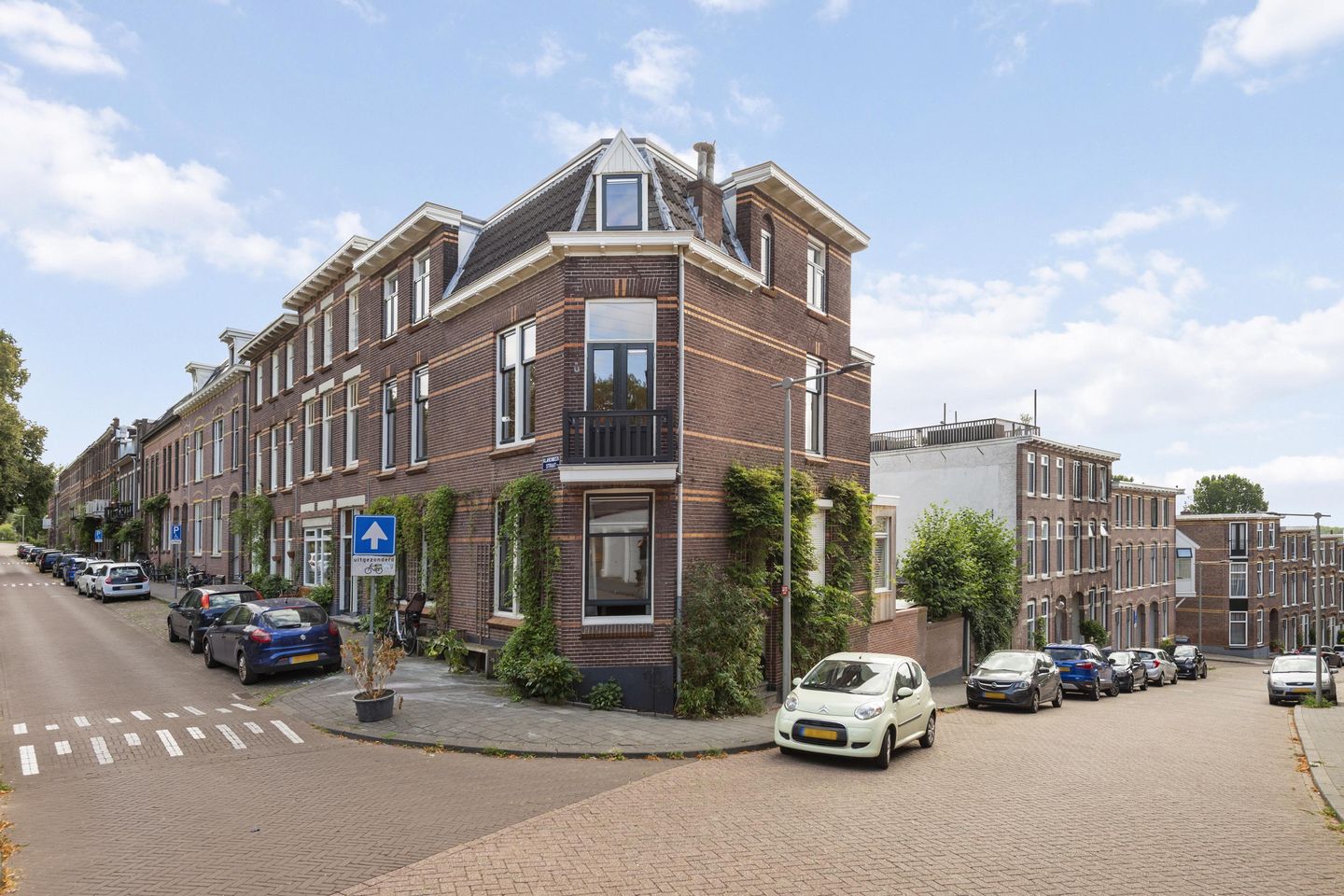 Foto 4 van Klarenbeekstraat 117