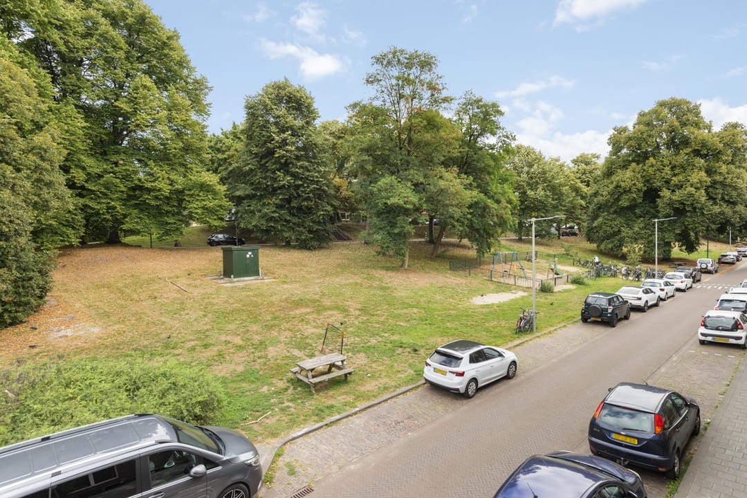 Foto 16 van Klarenbeekstraat 117