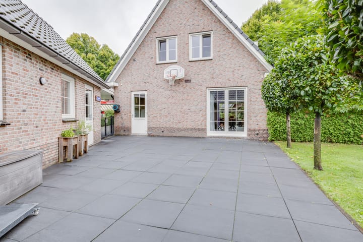 Foto 27 van Kerkhofweg 4