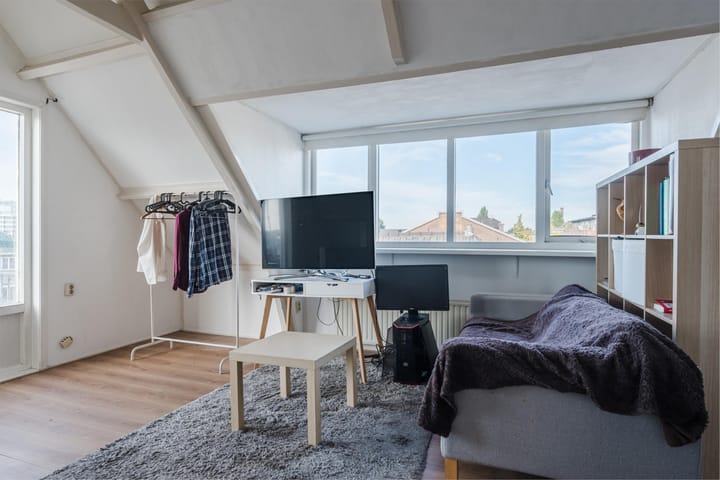 Photo 7 of Lage Rijndijk 24-A