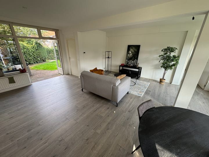 Foto 13 van Resedastraat 3