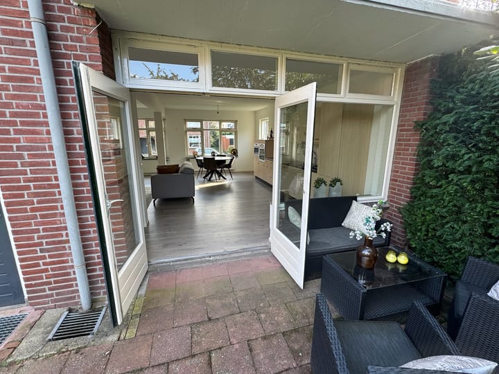 Foto 30 van Resedastraat 3