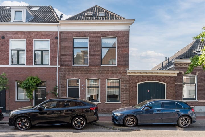 Foto 1 van Lage Rijndijk 24