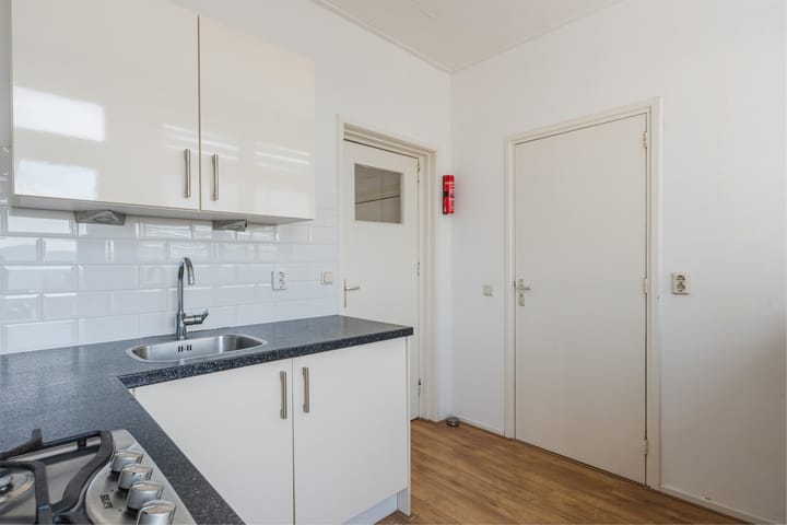 Foto 14 van Lage Rijndijk 24