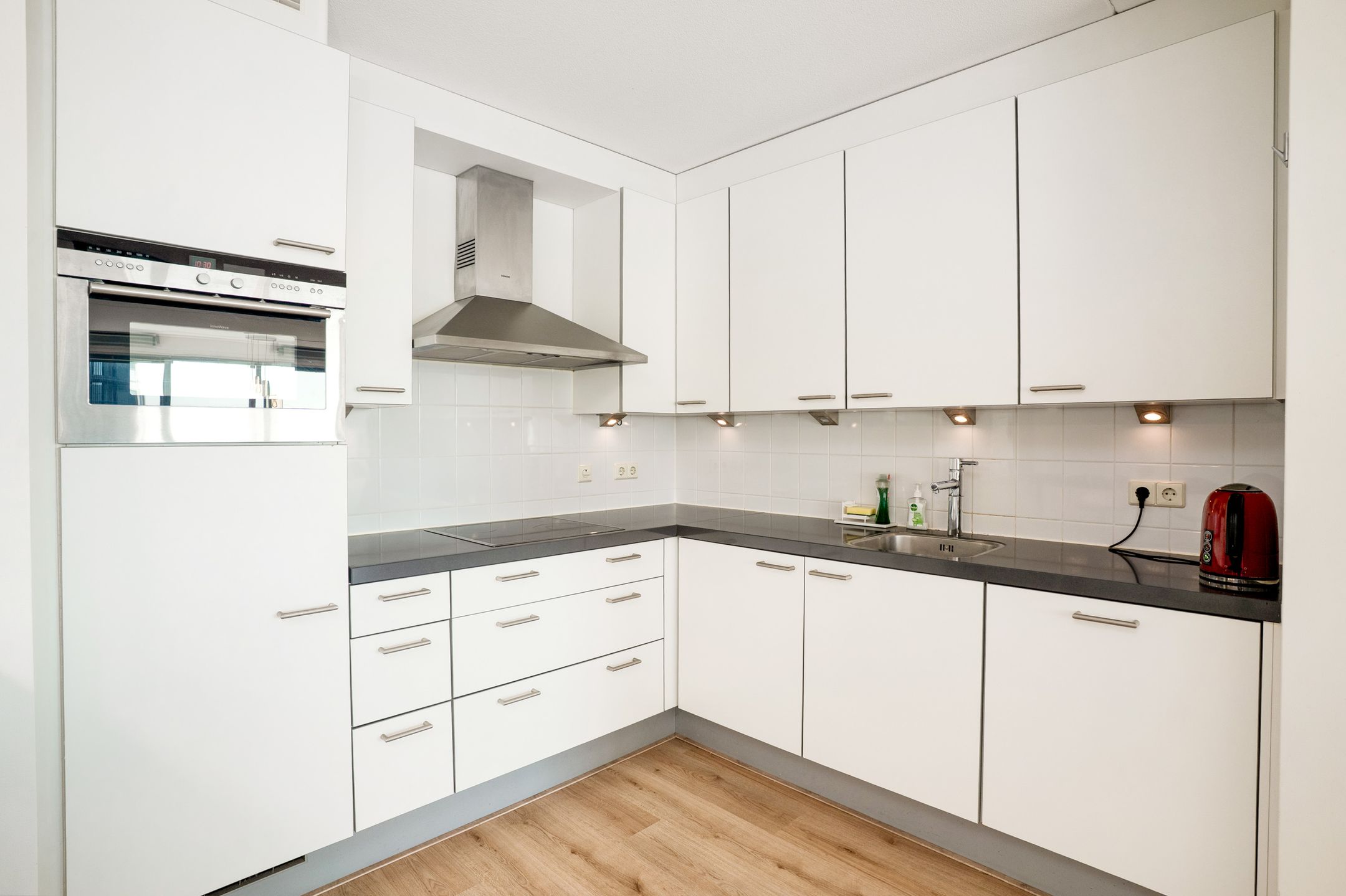 Photo 3 of Prins Willem-Alexanderweg 133