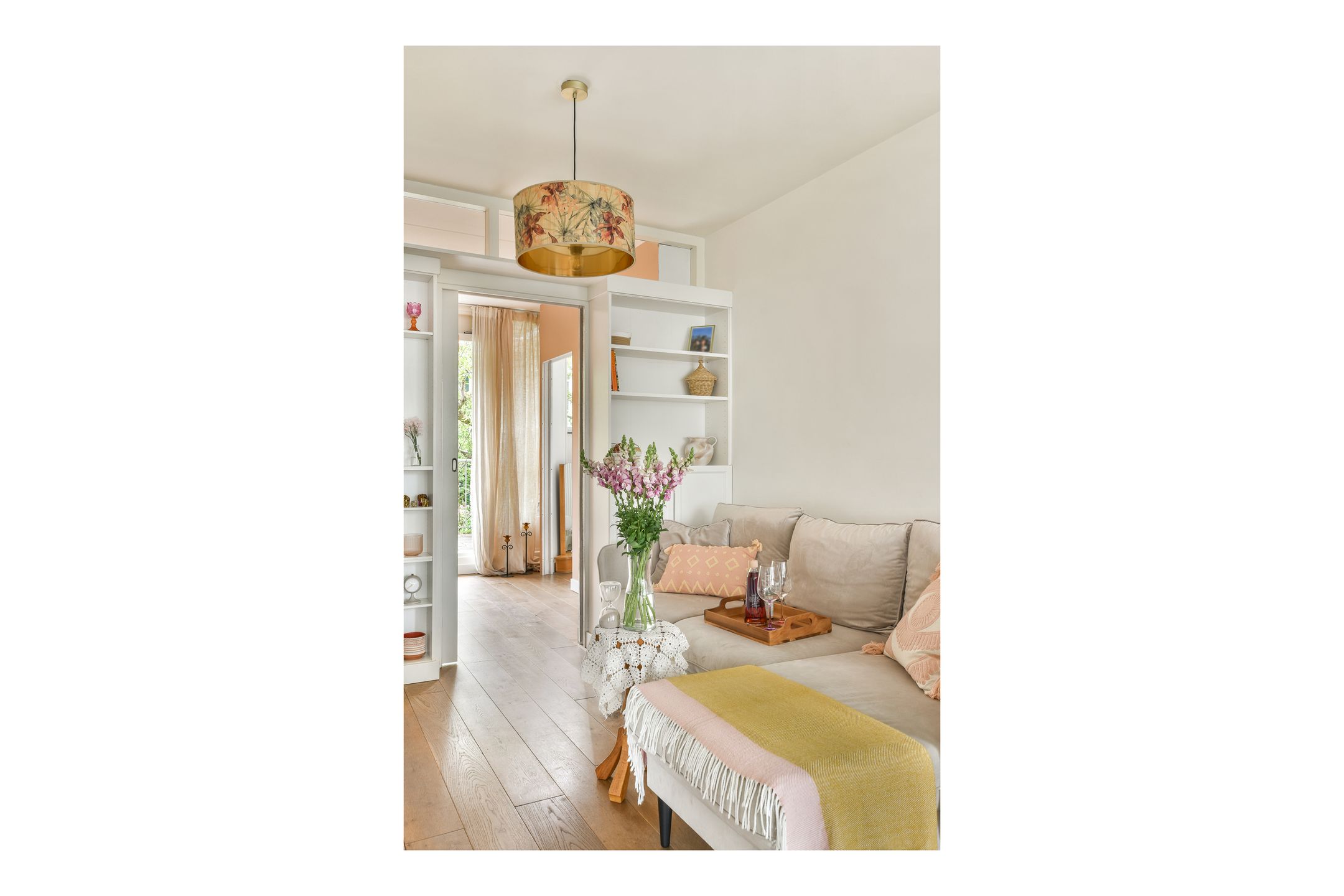 Photo 9 of Pieter Nieuwlandstraat 18-A