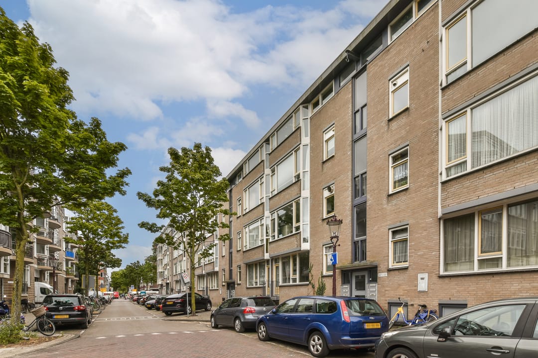 Photo 1 of Pieter Nieuwlandstraat 18-A