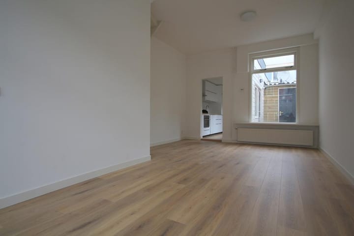 Photo 2 of Anjelierstraat 14