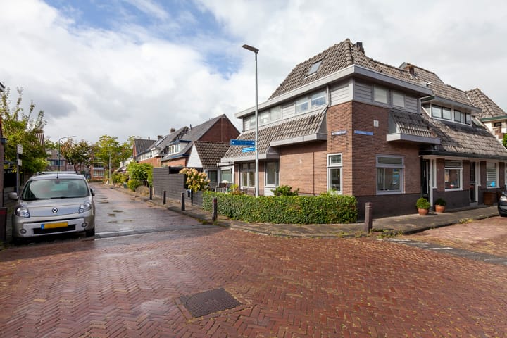 Foto 32 van Weteringstraat 54