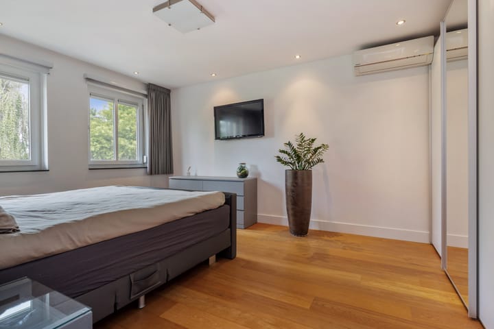 Photo 32 of Strijpsebaan 2