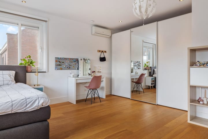 Photo 38 of Strijpsebaan 2