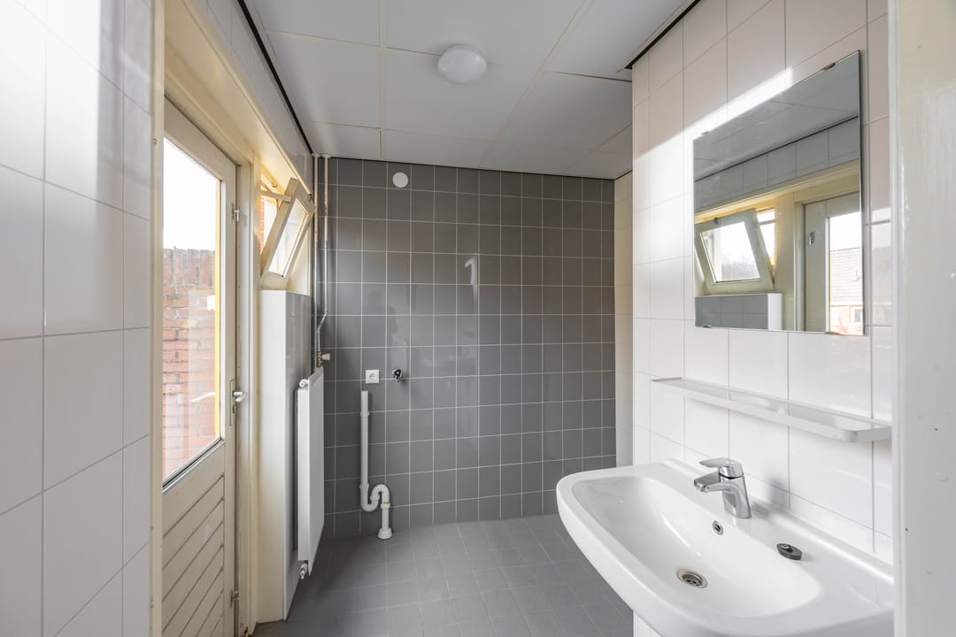 Photo 17 of Hortensialaan 48-A