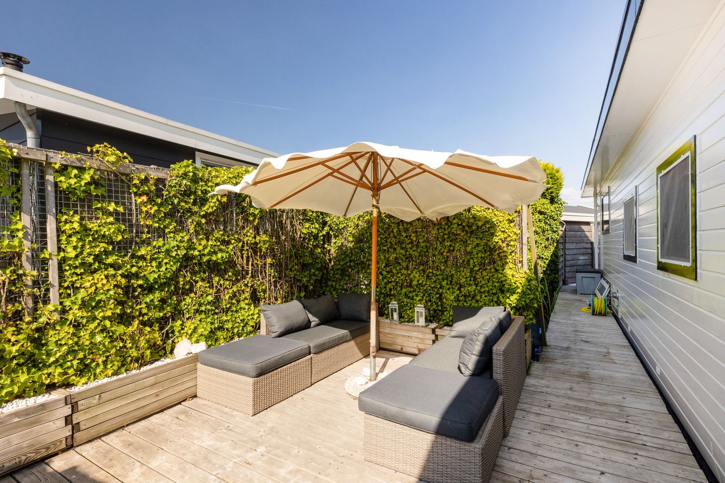 Foto 35 van Nieuw-Loosdrechtsedijk 270-AWS04