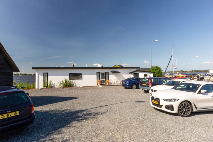 Foto 44 van Nieuw-Loosdrechtsedijk 270-AWS04