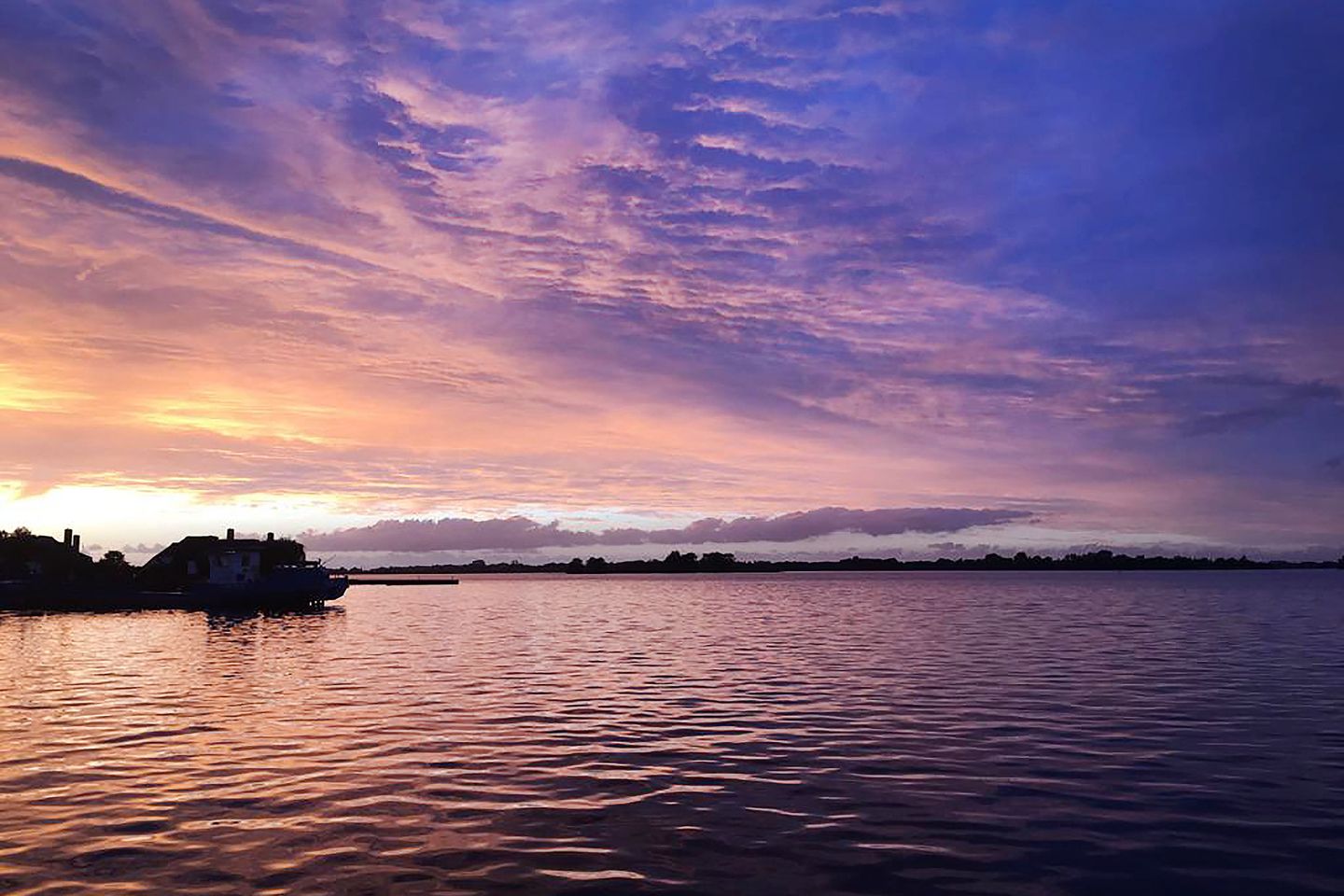 Foto 50 van Nieuw-Loosdrechtsedijk 270-AWS04