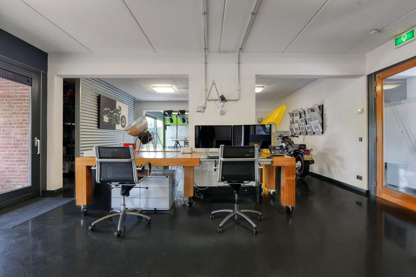 Bekijk foto 2 van Coenecoop 146