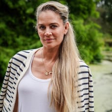 Vera Rijneveen - Commercieel Medewerker