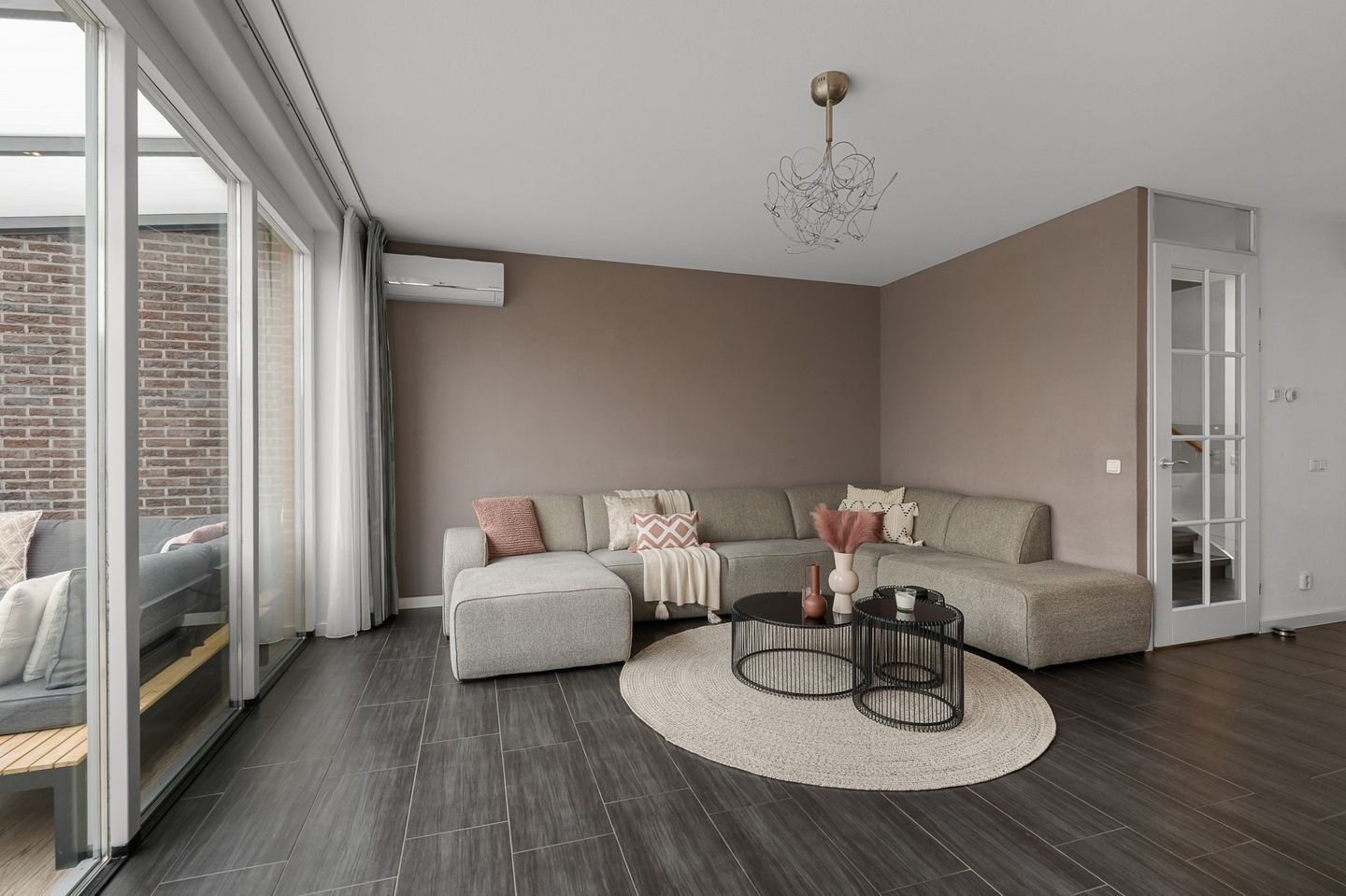 Foto 4 van Nevenspoor 15