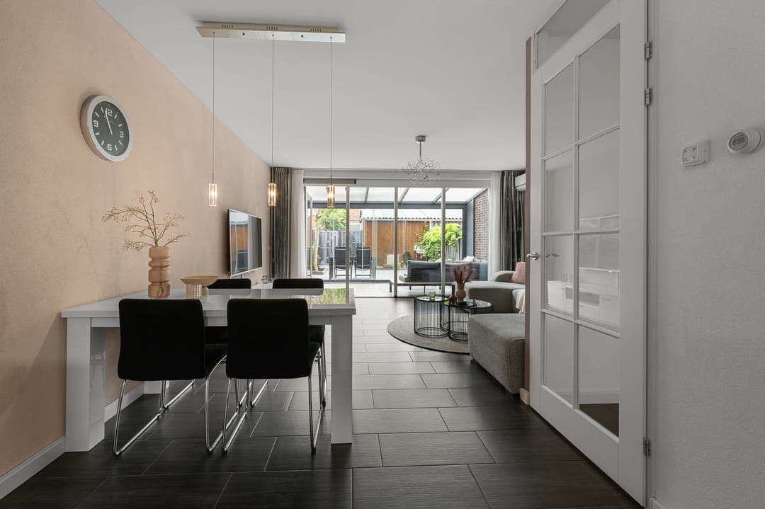 Foto 7 van Nevenspoor 15