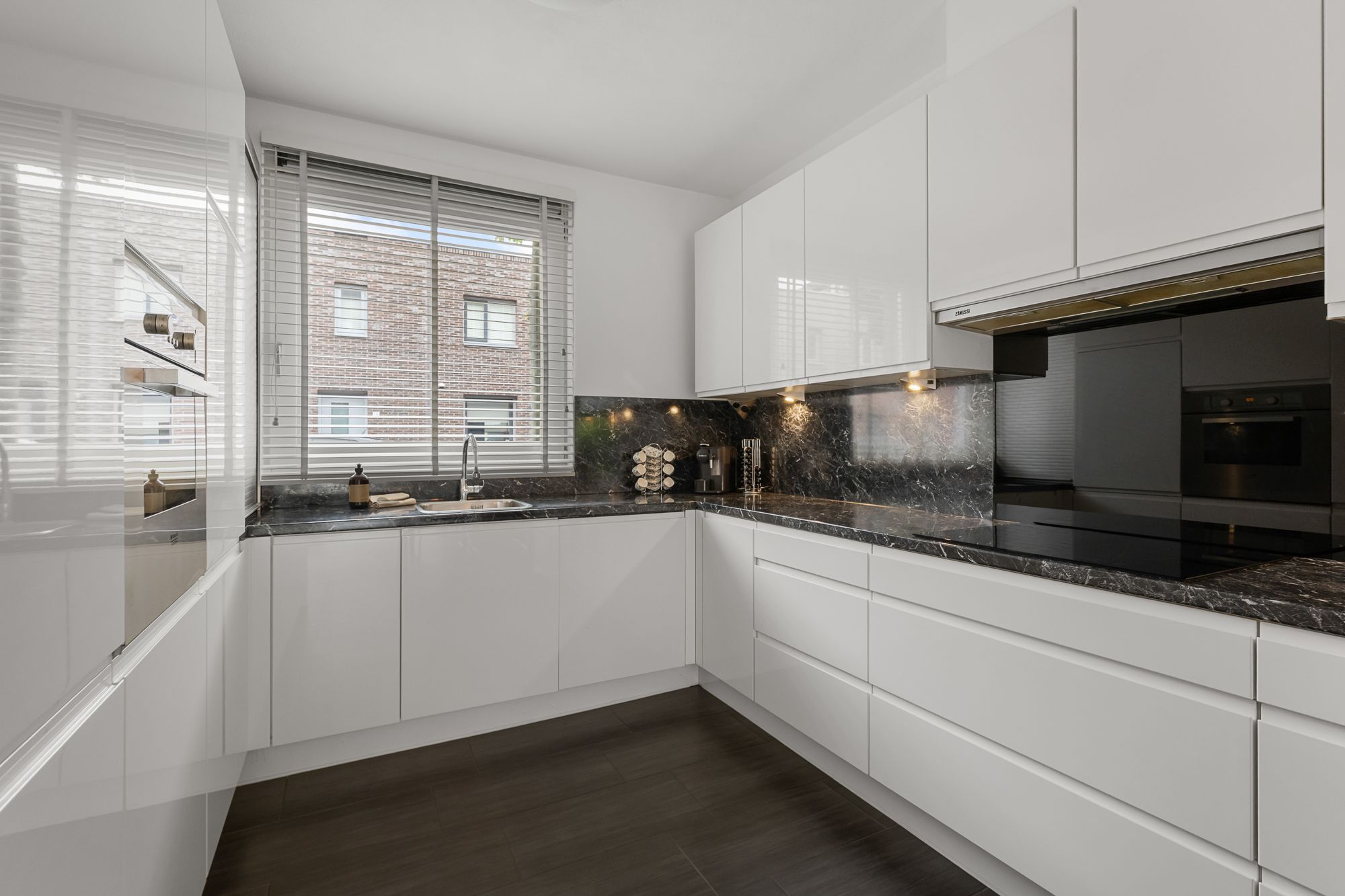 Foto 9 van Nevenspoor 15