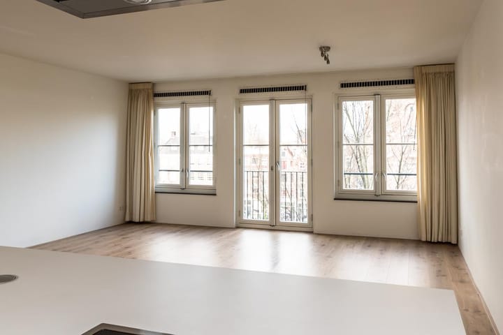 Photo 4 of Oudeschans 7-C