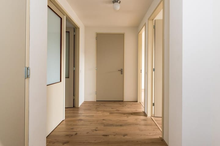 Photo 10 of Oudeschans 7-C