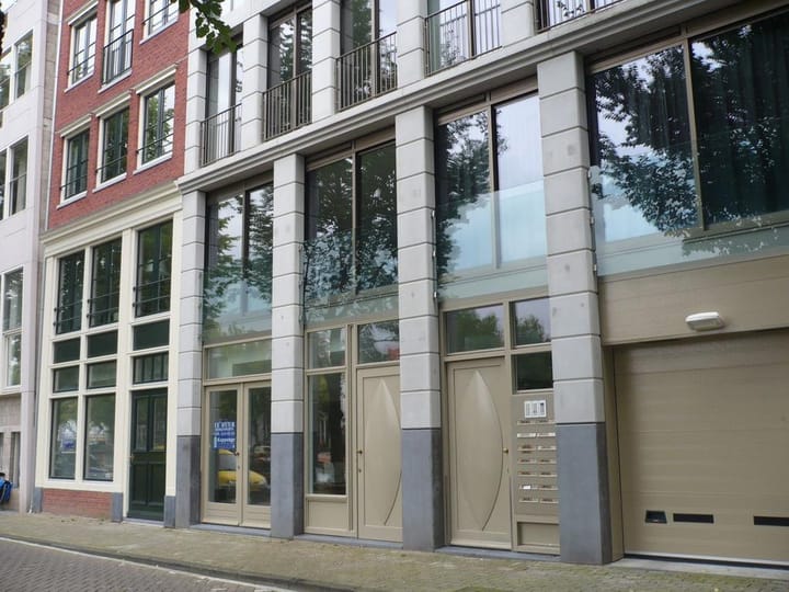 Photo 19 of Oudeschans 7-C