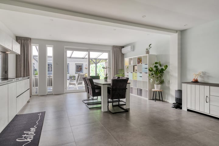 Foto 8 van Bennekelstraat 146