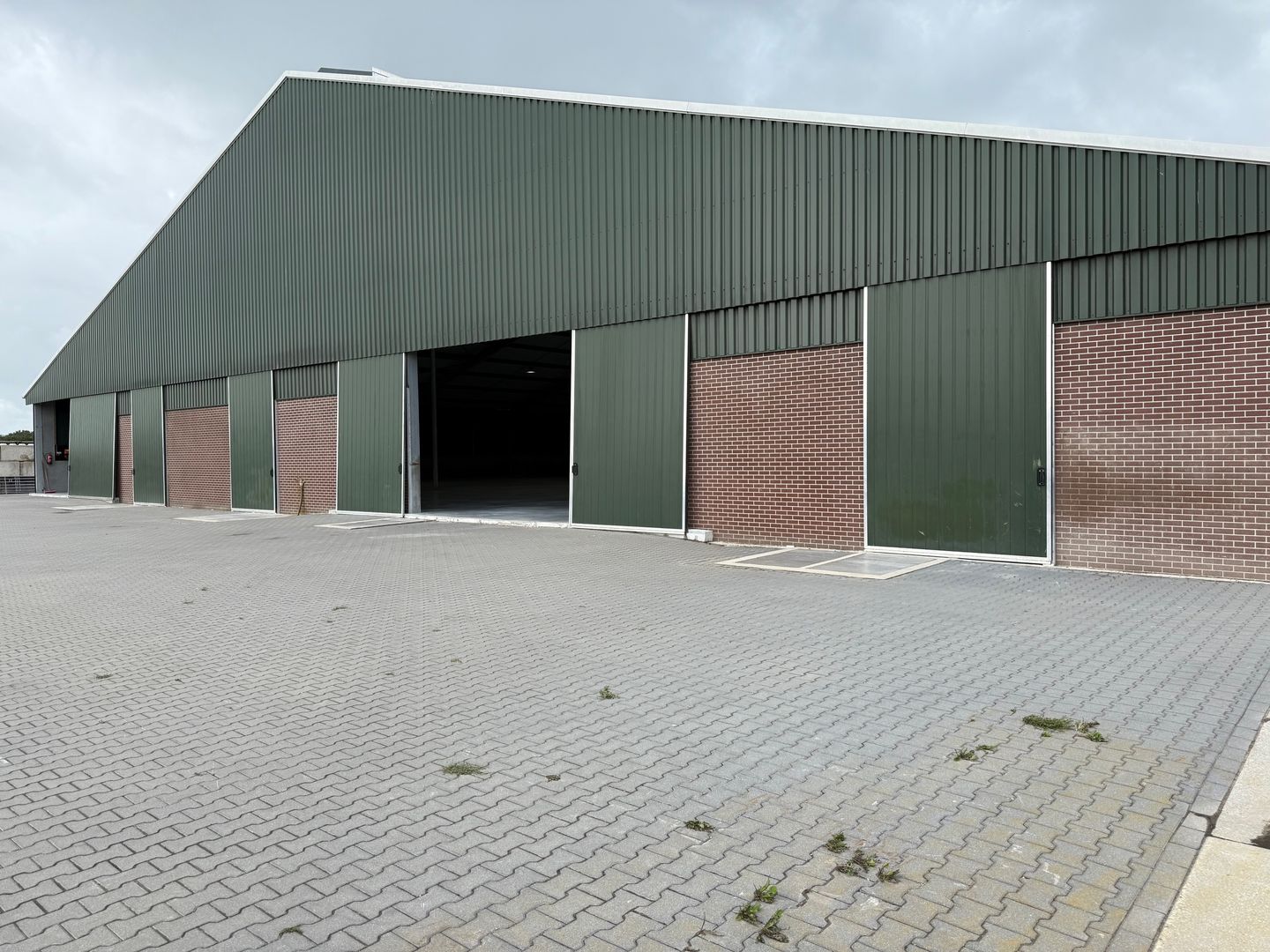 Bekijk foto 1 van Wilhelminalaan 81