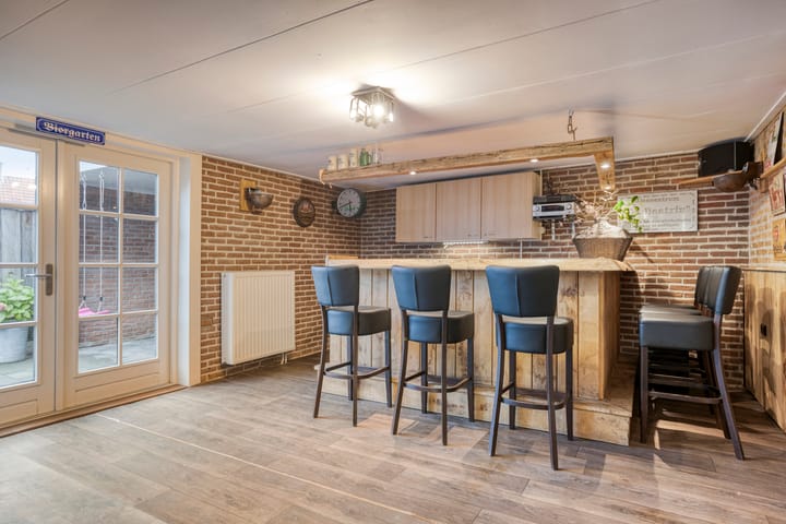 Foto 42 van Beatrixstraat 3