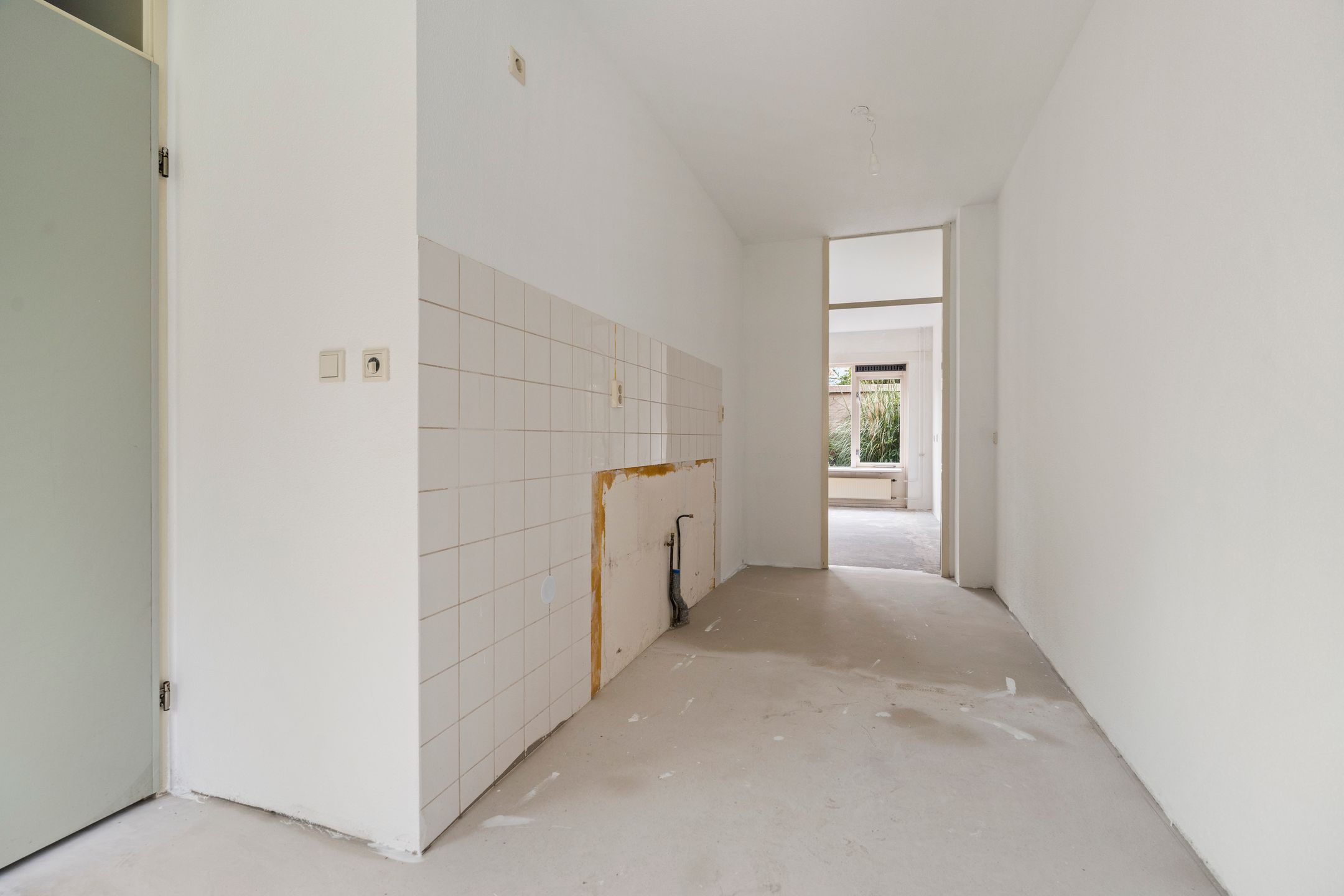 Photo 9 of Floraweg 16