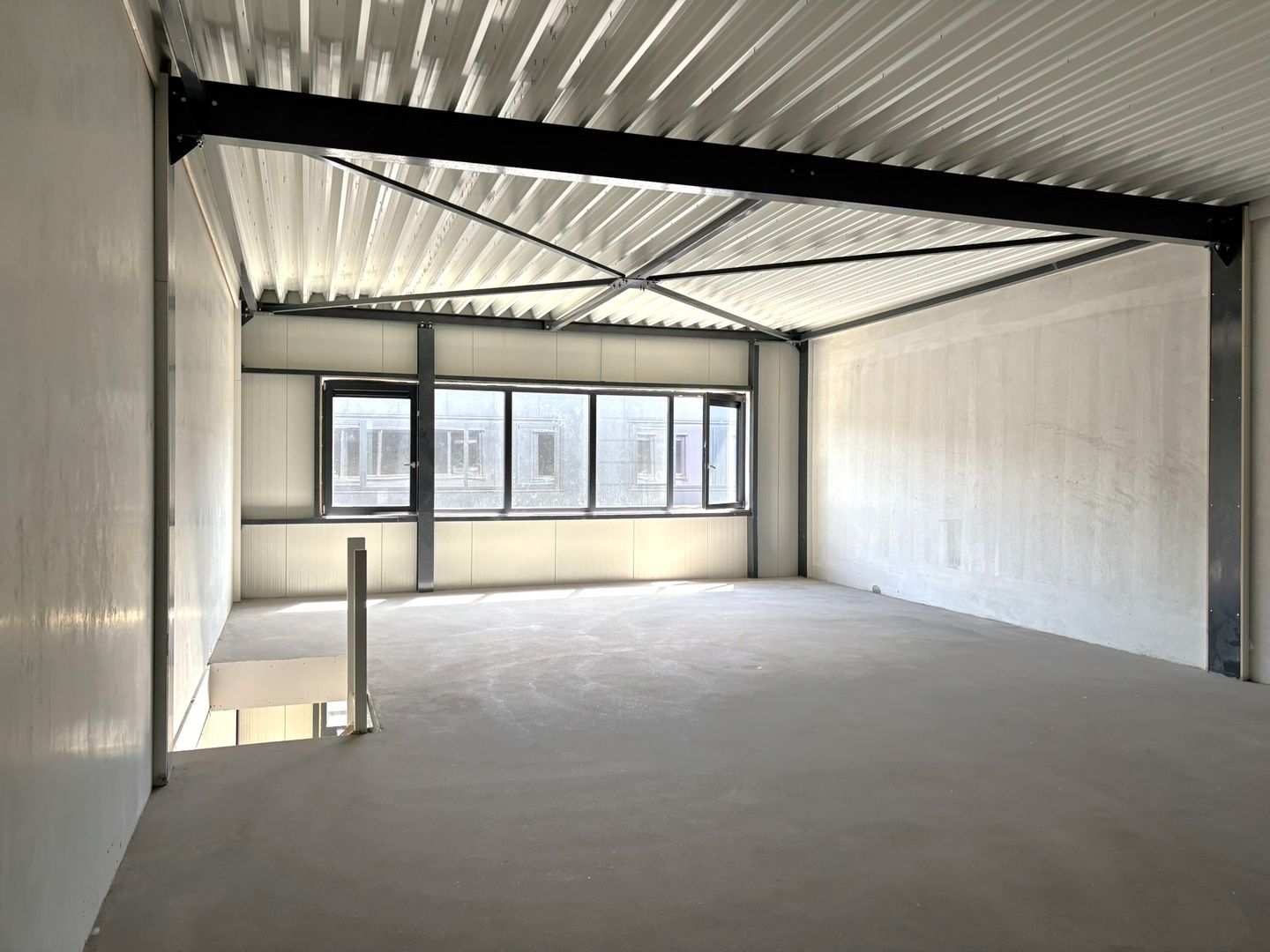 View photo 3 of Zuiderhavenweg 7-08