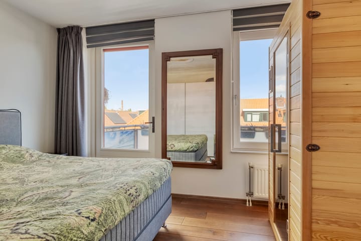 Foto 21 van Lage Rijndijk 15-F