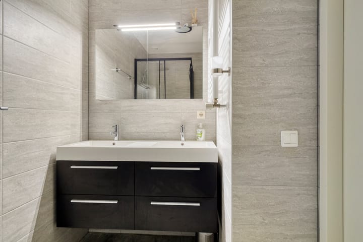 Foto 27 van Lage Rijndijk 15-F