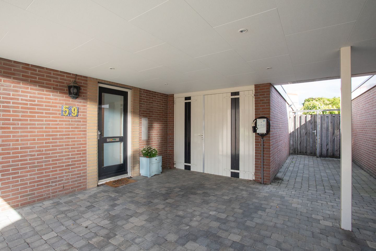 Photo 4 of De Plevier 59