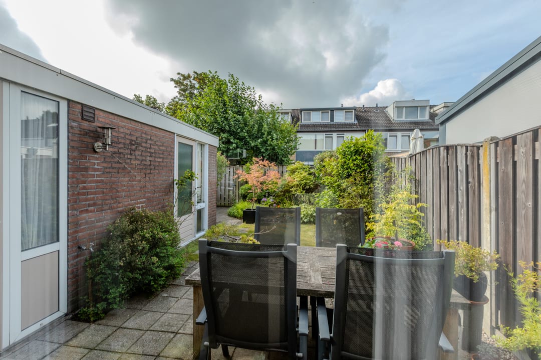 Photo 38 of Enzerink 15