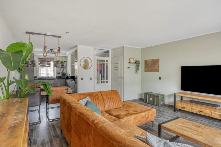 Photo 8 of Lucretia van Merkenlaan 64