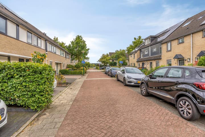 Photo 31 of Lucretia van Merkenlaan 64