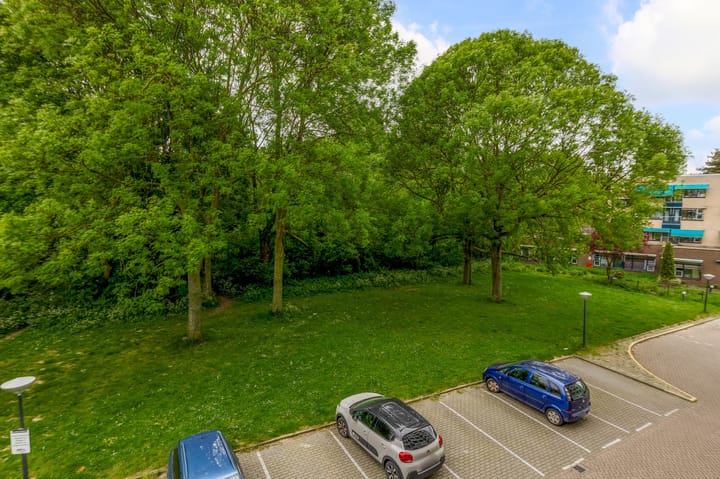 Photo 32 of Willem de Zwijgerlaan 65