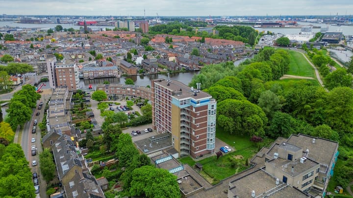 Photo 38 of Willem de Zwijgerlaan 65