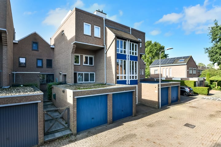 Photo 25 of Stuurboord 22-B