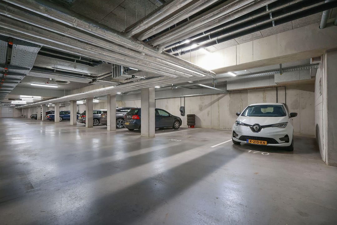 Photo 32 of Céramiquelaan 715