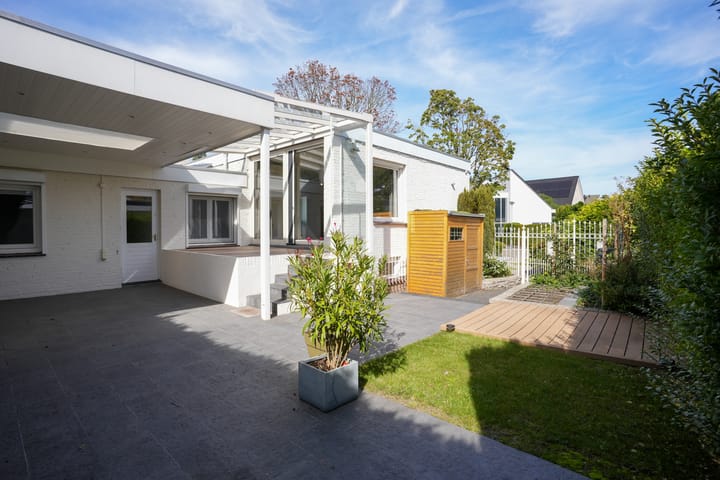 Foto 28 van Debijestraat 13