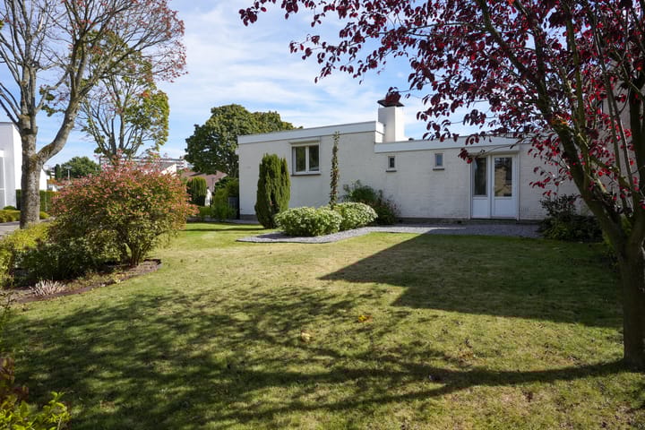 Foto 32 van Debijestraat 13