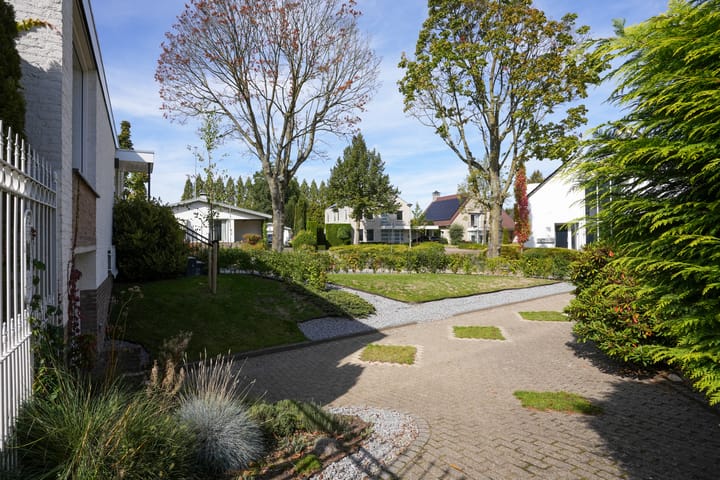 Foto 37 van Debijestraat 13