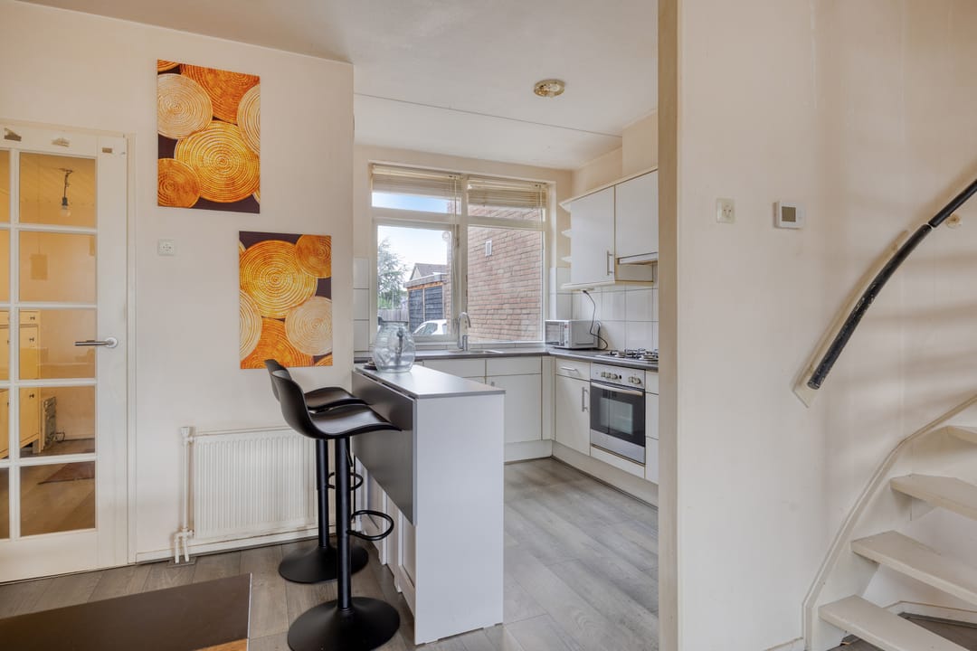 Foto 11 van Van der Burghstraat 10